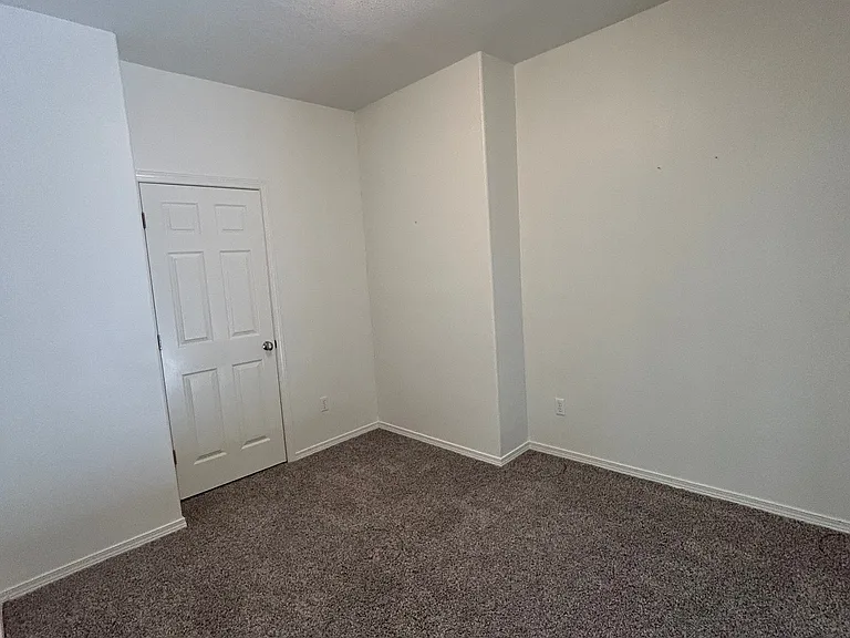 148 Cedar Falls Dr — Photo 11