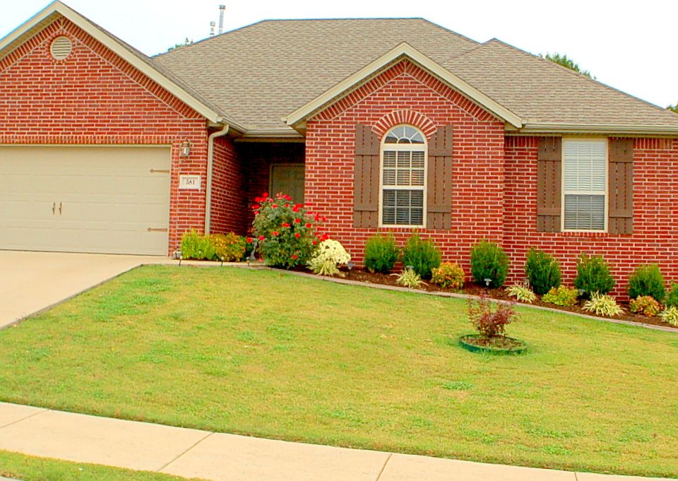 1st image of 581 Sorrento Dr