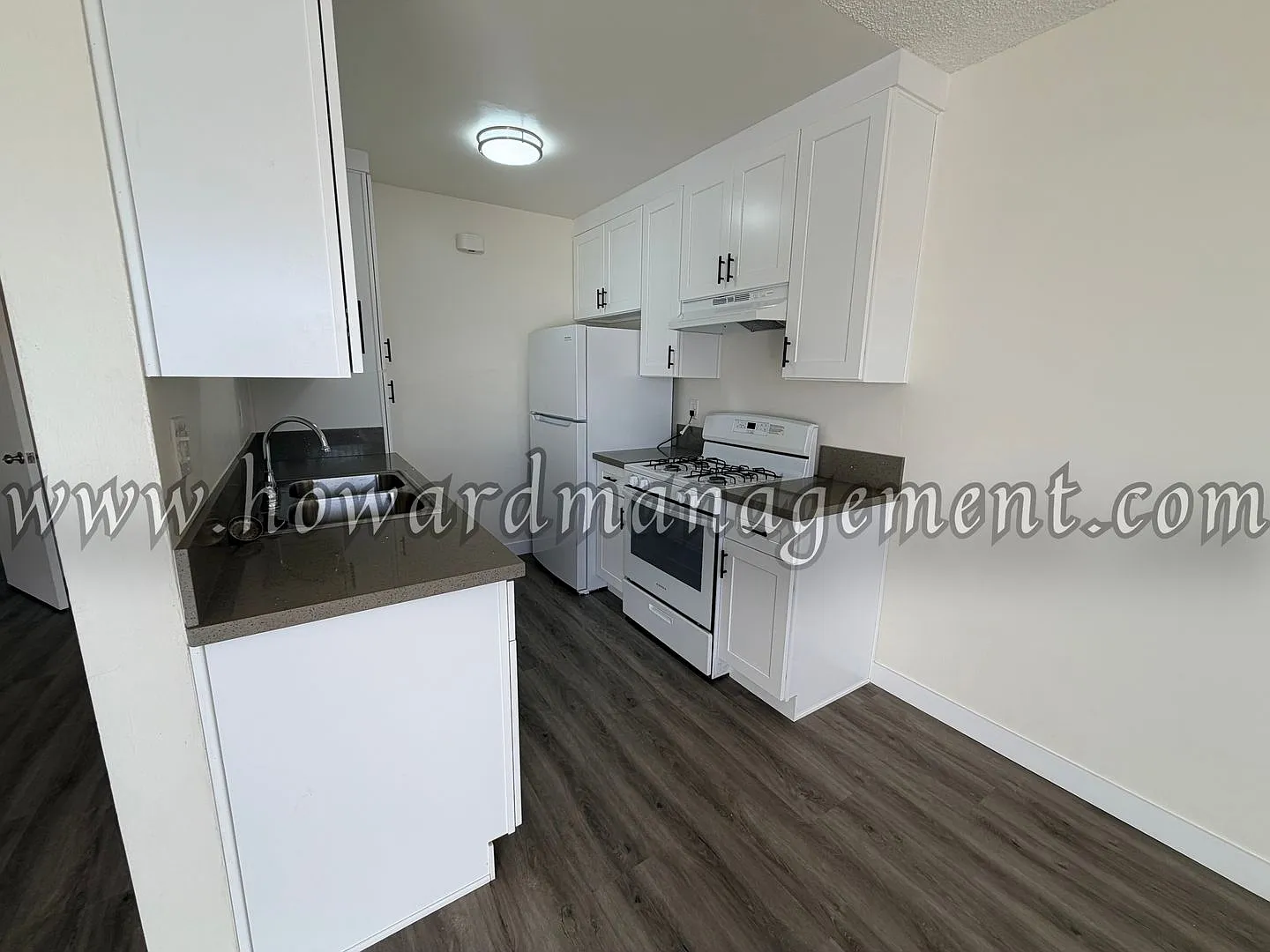 1334 Euclid — Photo 2