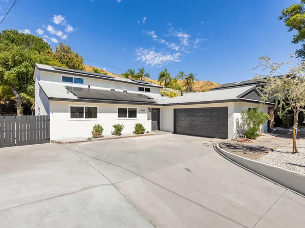 17817 Blackbrush Dr, Santa Clarita, CA 91387
