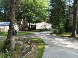 1407 Douglas Dr, Harrison, MI 48625