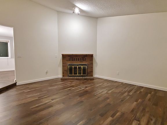 5th image of 3204 NE 135th Ave