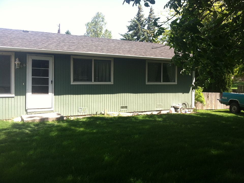 2nd image of 1206 Della Ave