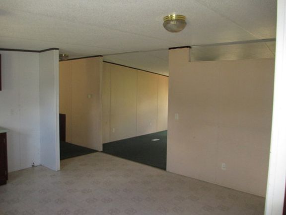 Breakfast Dining Area