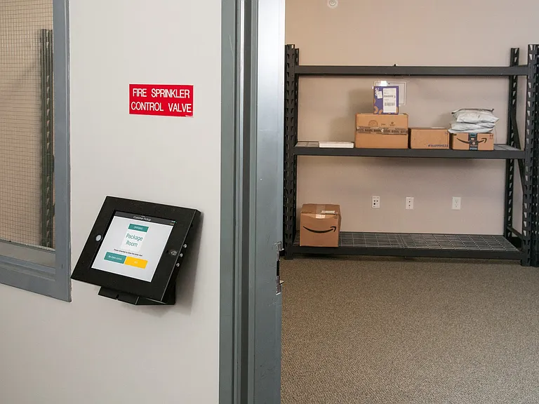 Luxer One package room - 24/7 package pick-up!