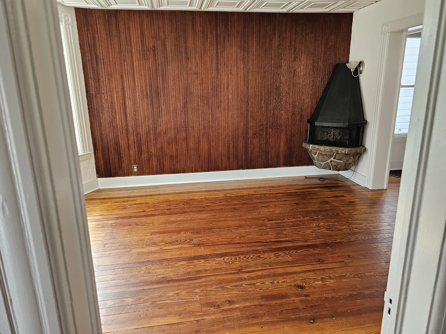 3 bed, 1318 sqft, $1,500 — Photo 2
