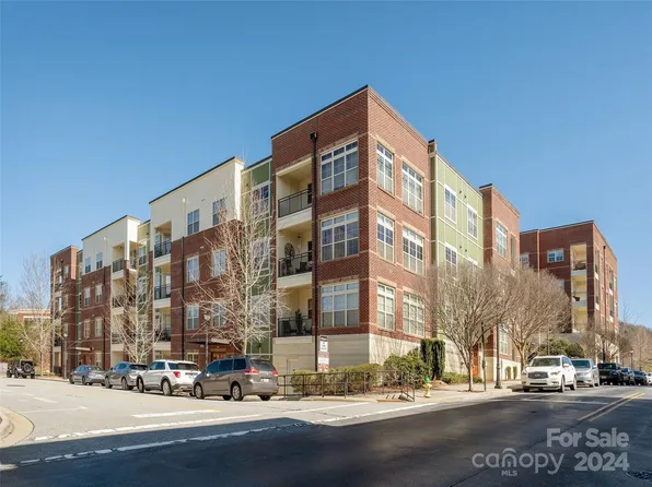 5 Farleigh St APT B02, Asheville, NC 28803