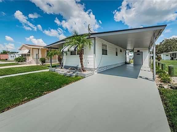 3rd image of 3414 Courtney Dr