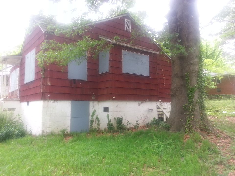 2nd image of 1877 Markone St NW