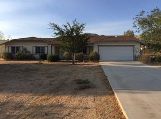 28671 Ocotillo Way, Lucerne Valley, CA 92356