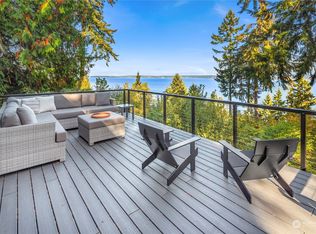 19232 Ridge Rd SW, Vashon, WA 98070