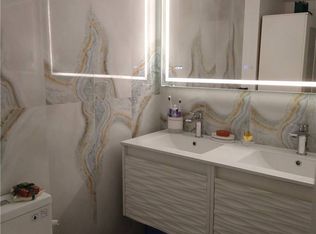 15901 Grand Central Pkwy, Jamaica, NY 11432