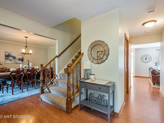 3rd image of 1205 Deer Trail Ln