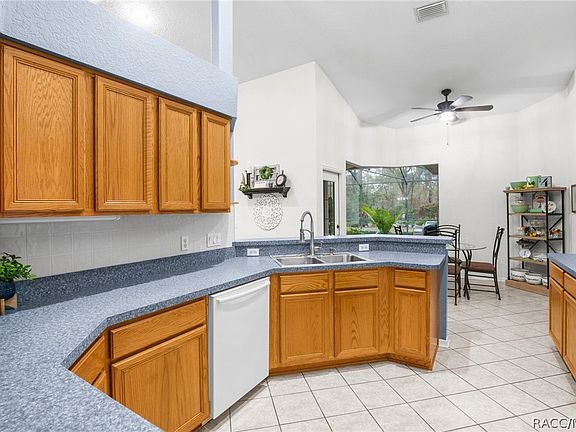5th image of 5405 W Yuma Ln