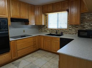 643 W E St, Brawley, CA 92227