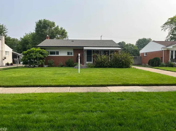 9047 Kidley Dr, Sterling Heights, MI 48314