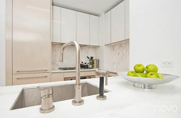 Rented by NOVO | media 126