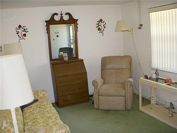 3rd image of 12400 Park Blvd APT 102