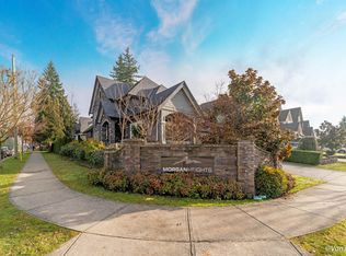2798 162nd St, Surrey, BC V3Z 8E4