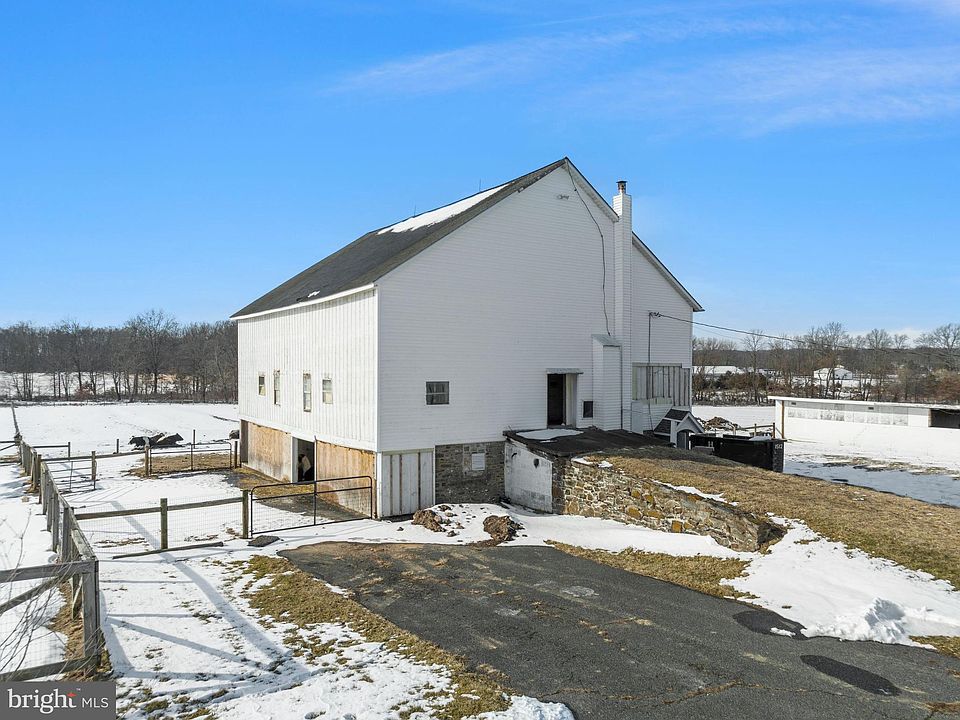 629 Apple Rd, Quakertown, PA 18951 Zillow