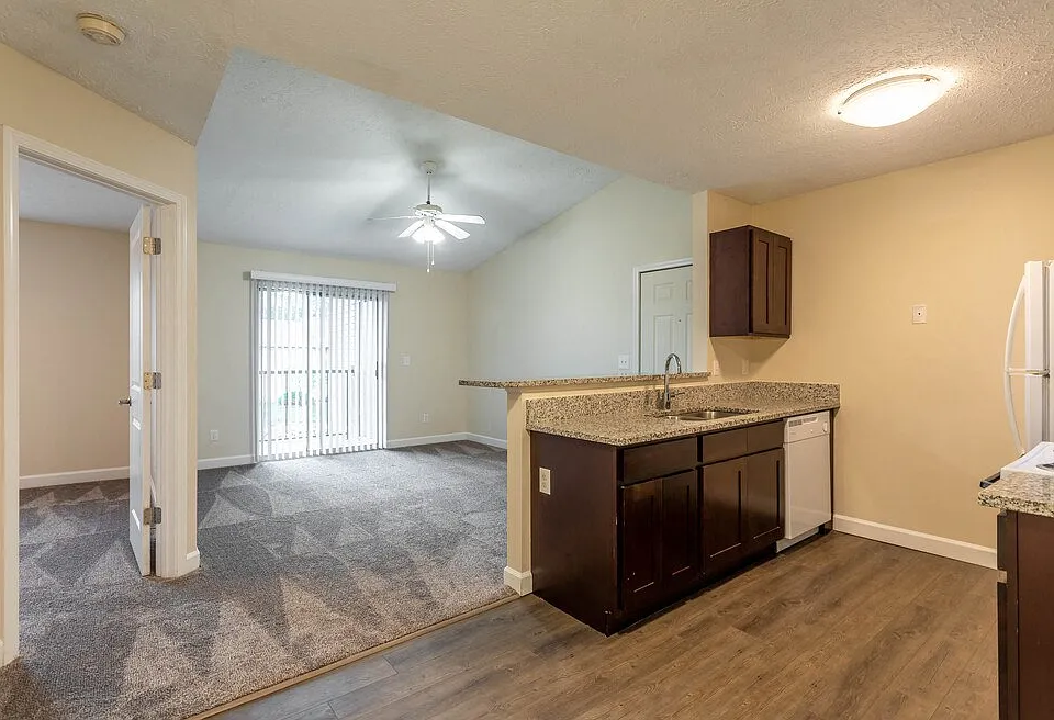 Bayside Apartment Homes