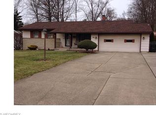 66 Skyline Ave, Canfield, OH