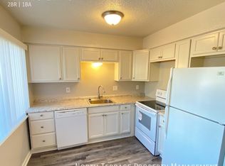404 W Poplar St APT G, Olathe, KS 66061