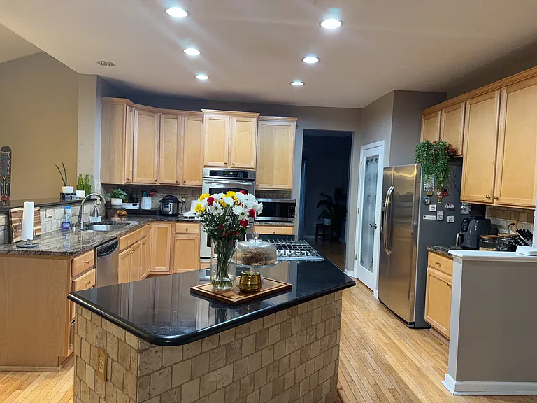 3921 Crooked Tree Dr — Photo 3