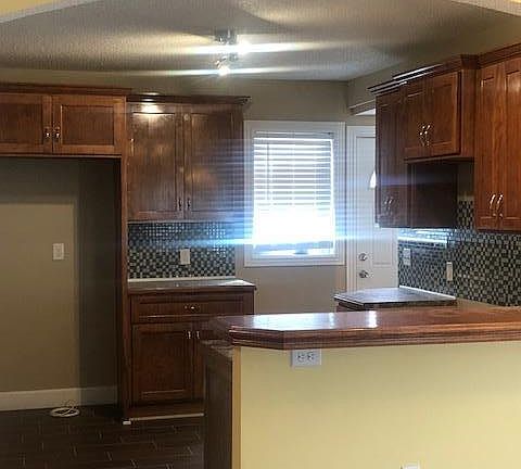 4th image of 2709 N 20th St