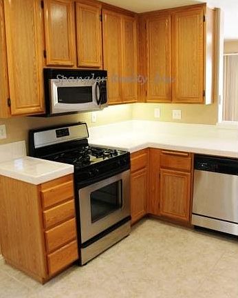 5th image of 1251 Natoma Way Unit B