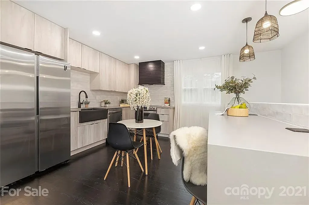 4 bed, 2028 sqft, $3,000 — Photo 4