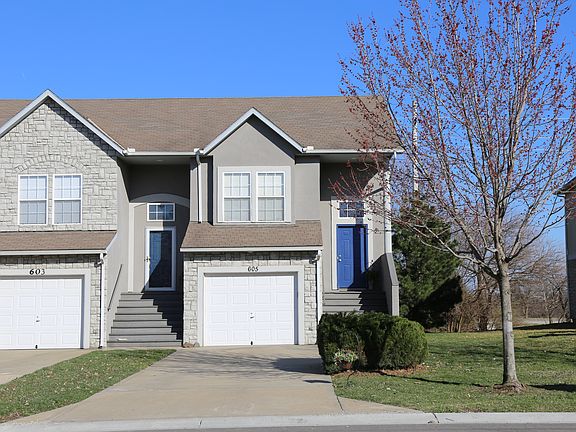 Exterior maintained by HOA