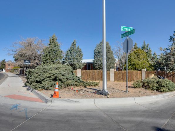 1 Serena Dr SE, Rio Rancho, NM 87124