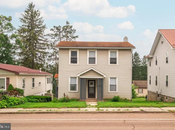 615 E Oak St, Oakland, MD 21550