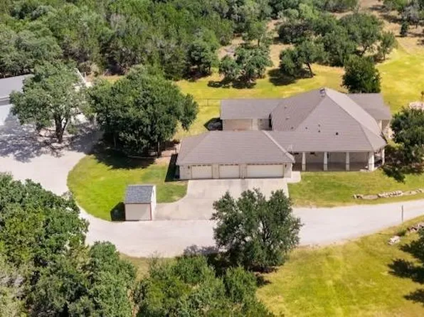 127 Palomino Cv, Jarrell, TX 76537