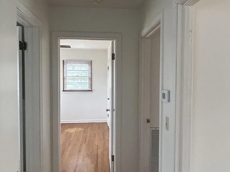 1125 Martin St — Photo 10