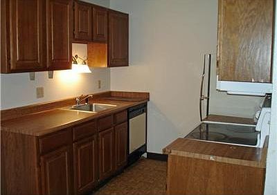 2nd image of 1061 W Beaver Creek Blvd #O203
