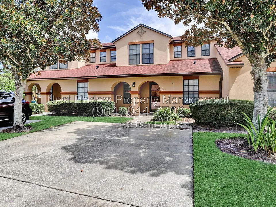 336 Redwood Ln
