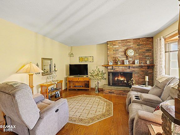4th image of 10247 E Coldwater Rd