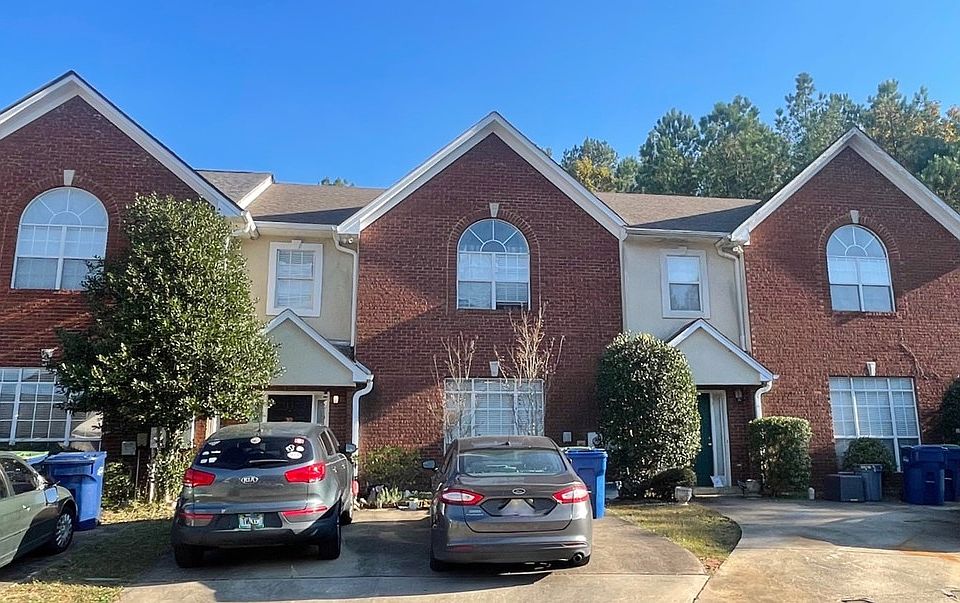 1st image of 817 Treymoor Lake Ct