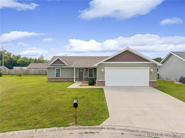 1168 Hidden Meadows Court, Scottsburg, IN 47170