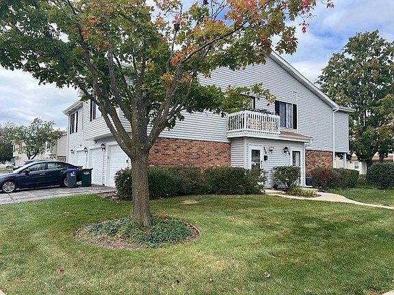 4th image of 356 Washington Ct