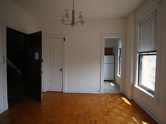 4th image of 540 W Armitage Ave #3WUNIT-2W