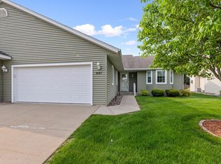 3047 Lakota Pl, La Crosse, WI 54601