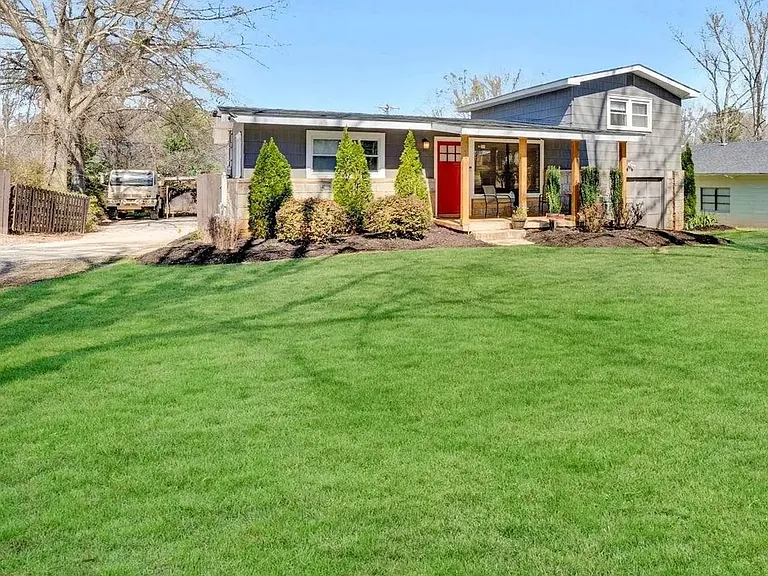 237 Old Grove Rd — Photo 4