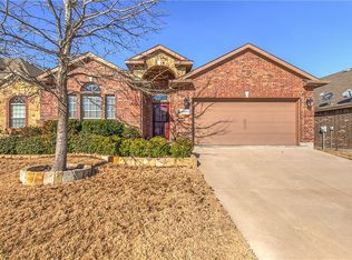 10841 Emeraldpark Ln, Haslet, TX 76052