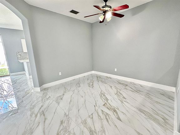 4th image of 2310 Shoma Lane