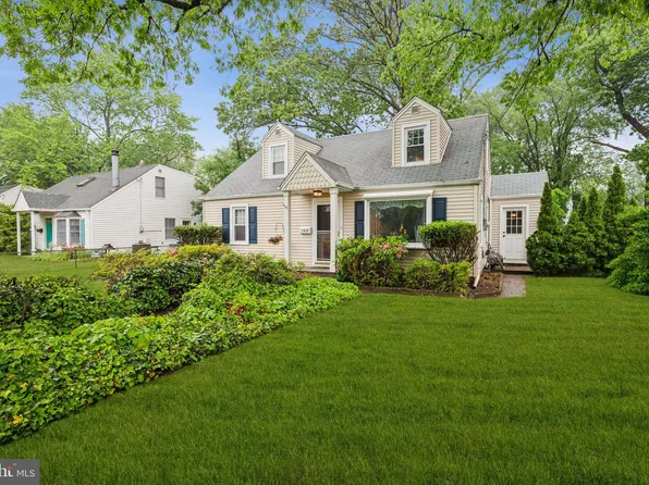 1318 Morgan Ave, Cinnaminson, NJ 08077