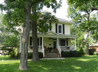 139 Lawn Ave, Maryville, MO 64468