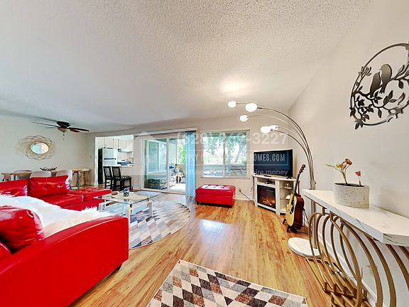 5th image of 355 Parkview Ter #L9-9
